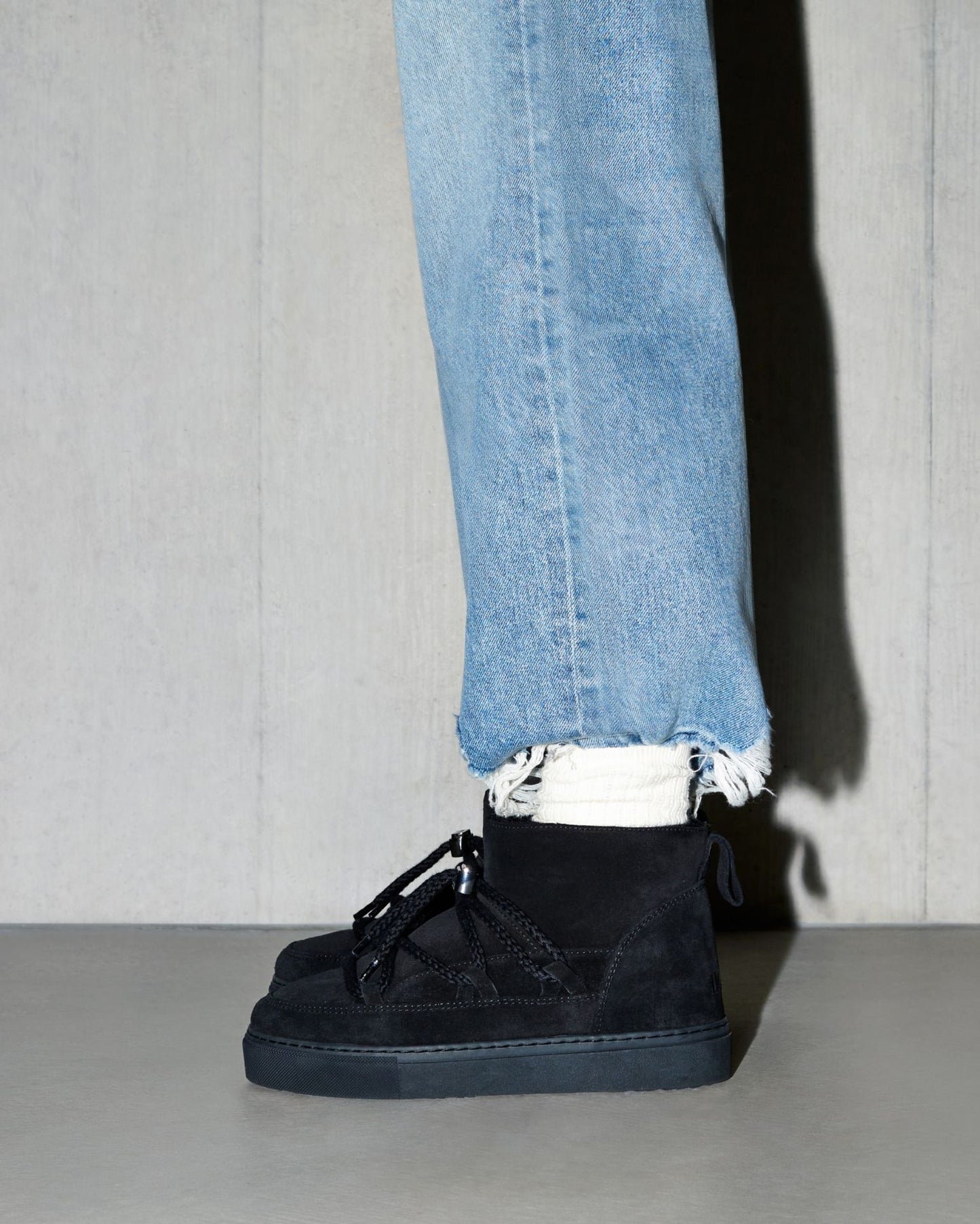 Low black