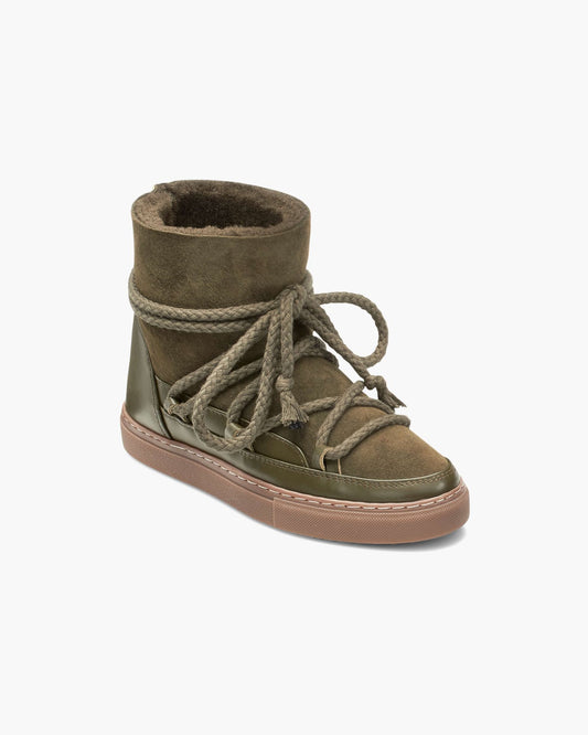 Classic olive
