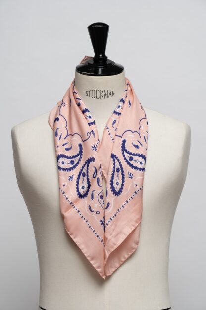 Pino Bandana Rose